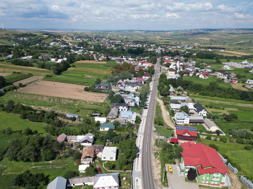 Land 4,900sqm Suceava / Drumul .