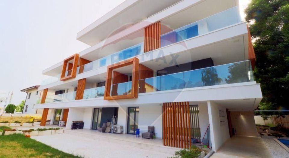 Bright apartment, 2 rooms, parking included, Amber Forest vat included