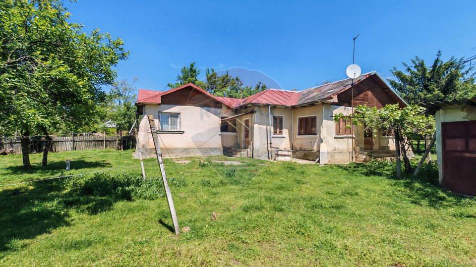 Land 3,864sqm Urlati / Strada Valea Seman