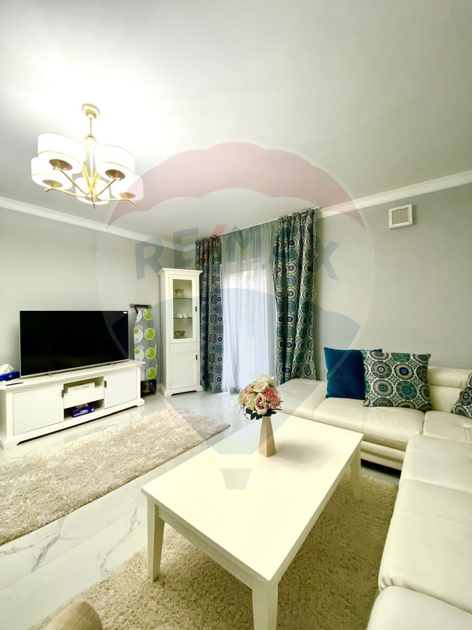 Apartament cu 2 camere de închiriat ,impecabil, Buna Ziua