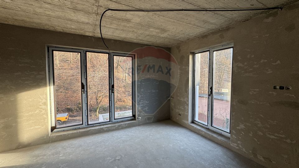 Casă de vânzare în zona Valea Rosie/PARCUL MARE-2025