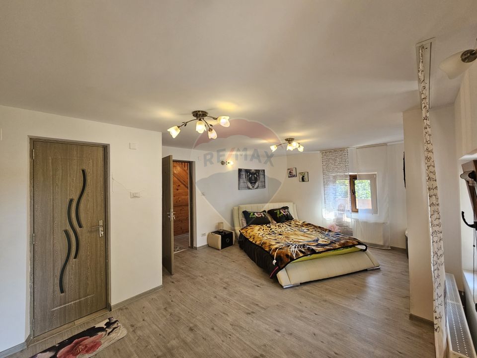 7 room House / Villa for sale