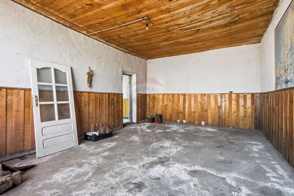 Casă / Vilă cu 5 camere de vânzare