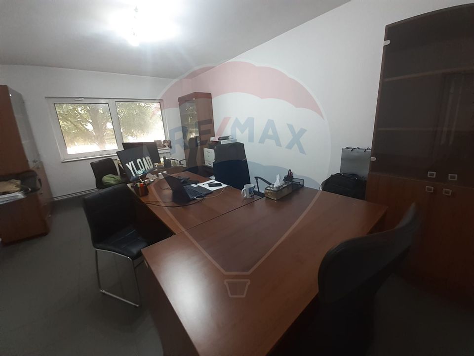 85sq.m Office Space for rent, Podgoria area