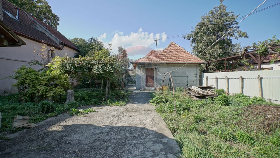 2 room House / Villa for sale, Bartolomeu area