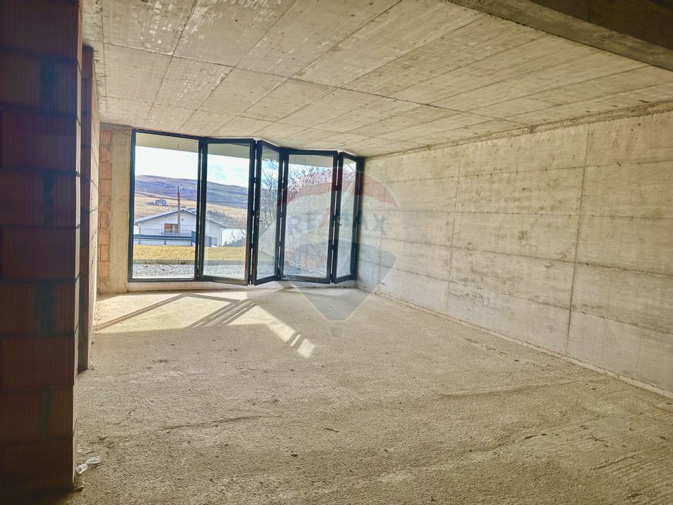 Casa premium de vanzare in Campenesti!