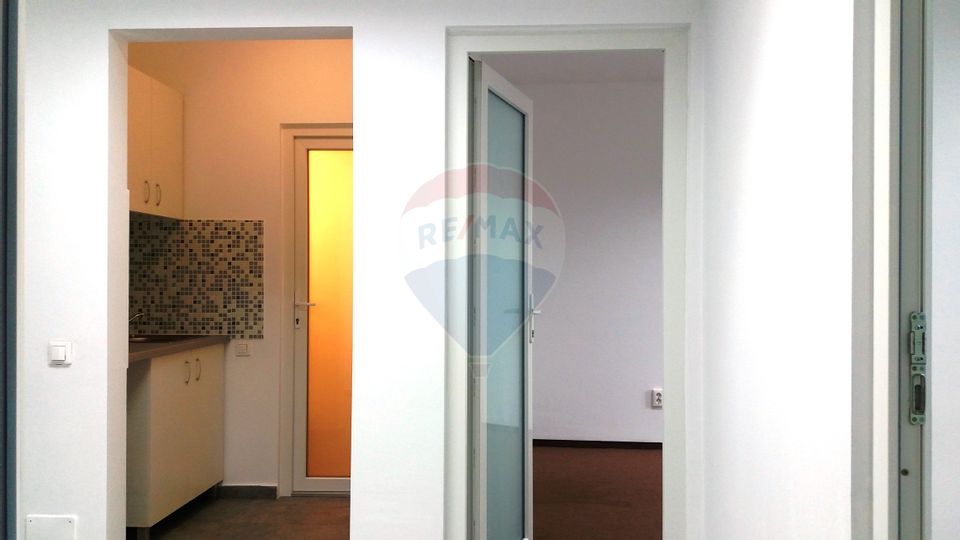 60sq.m Office Space for rent, Central area