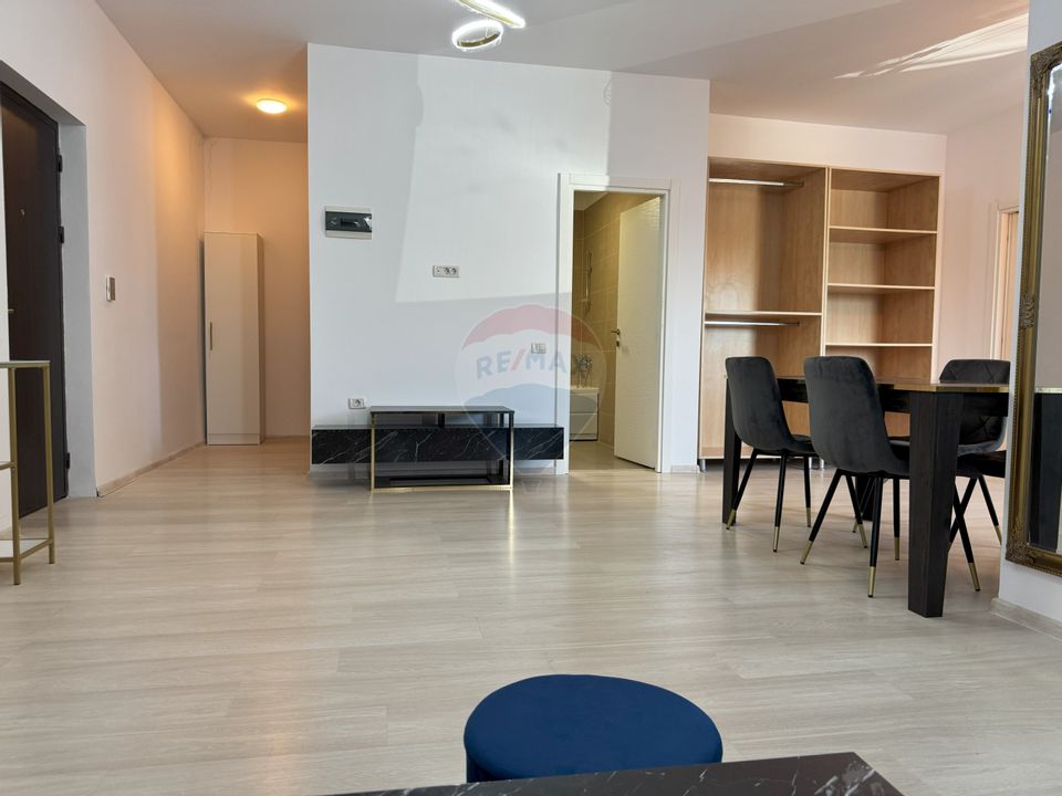 First tenant | Fully furnished |Private parking with electrical outlet