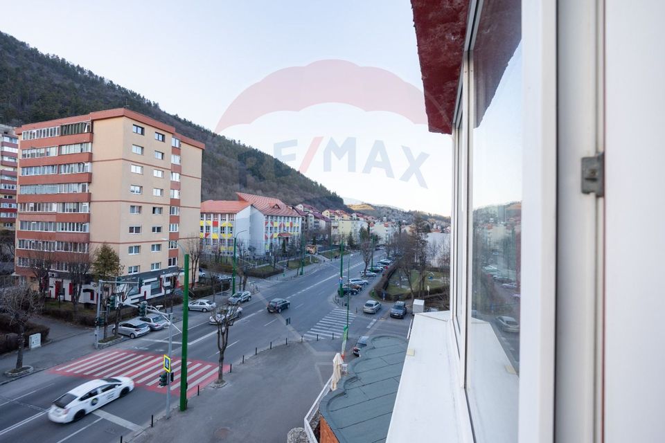 Garsonieră de vânzare mobilată și utilată Răcădău - Brașov