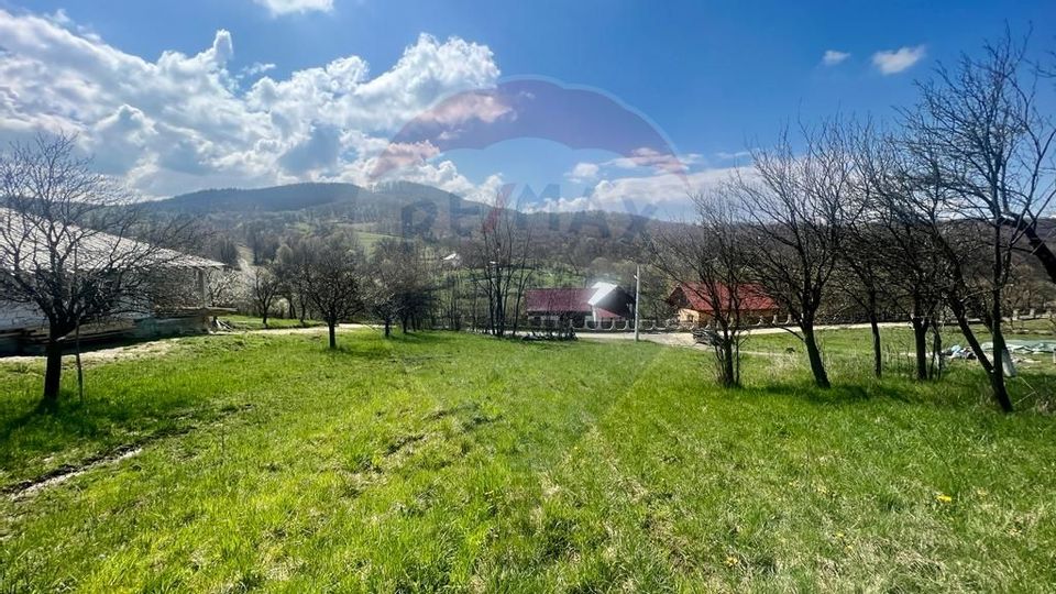 Land 4,000sqm Coas / Strada Valea grozii