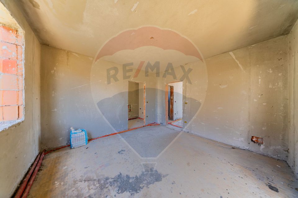 5 room House / Villa for sale