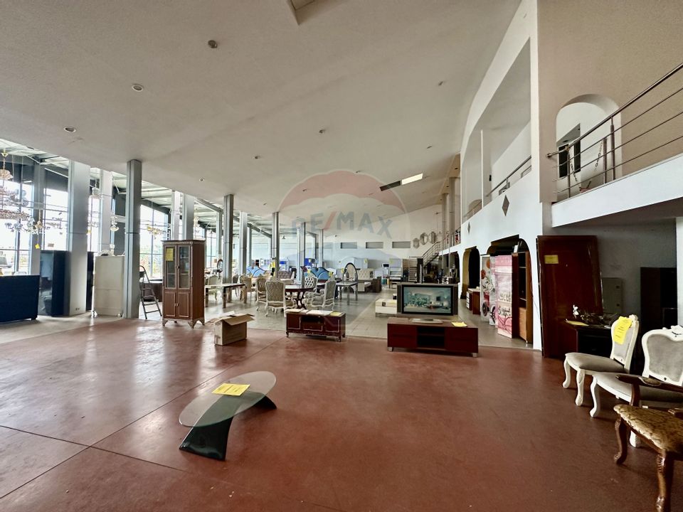 Hala/Showroom 1400mp Calea Moldovei