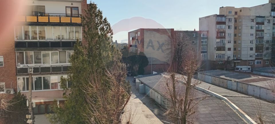 3 room Apartment for sale, Malul Muresului area