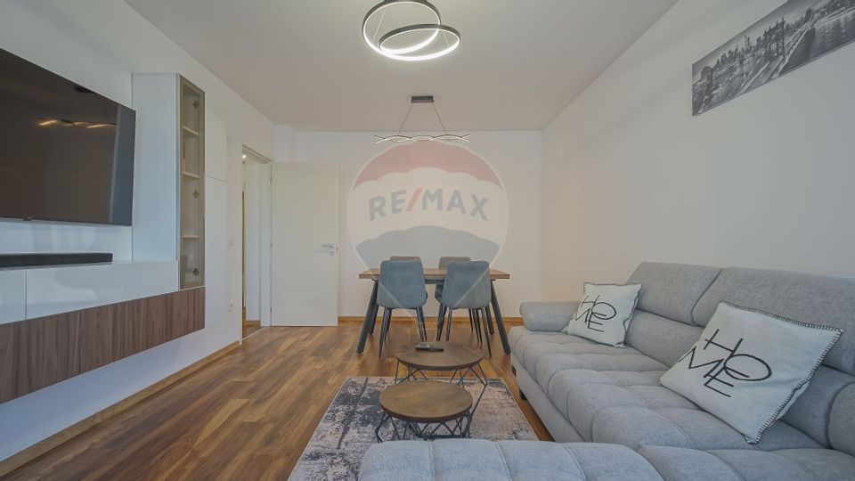 3 room Apartment for sale, Tractorul area