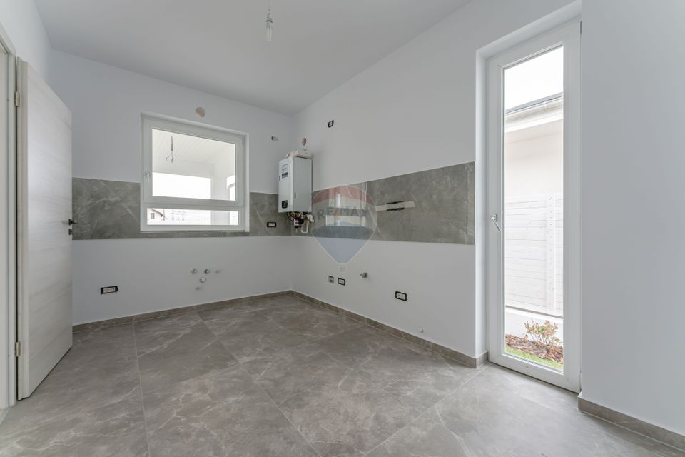 VILA BEST-  Casa individuala, noua, 4 camere, teren 527mp