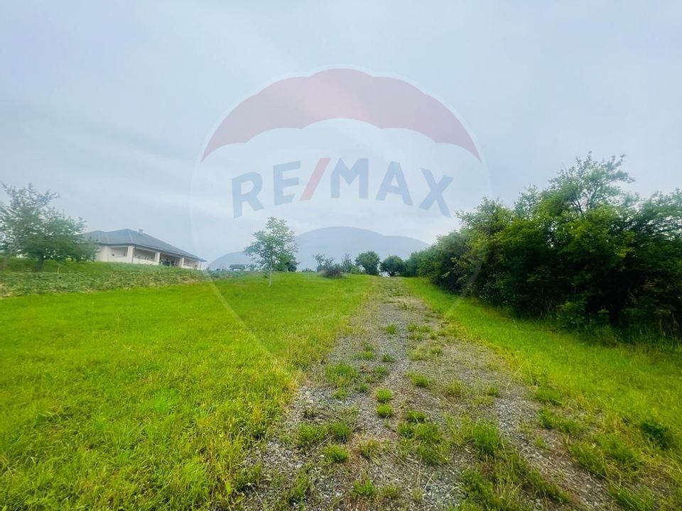 Land 2,156sqm Satu Nou de Jos / Strada Ciresilor