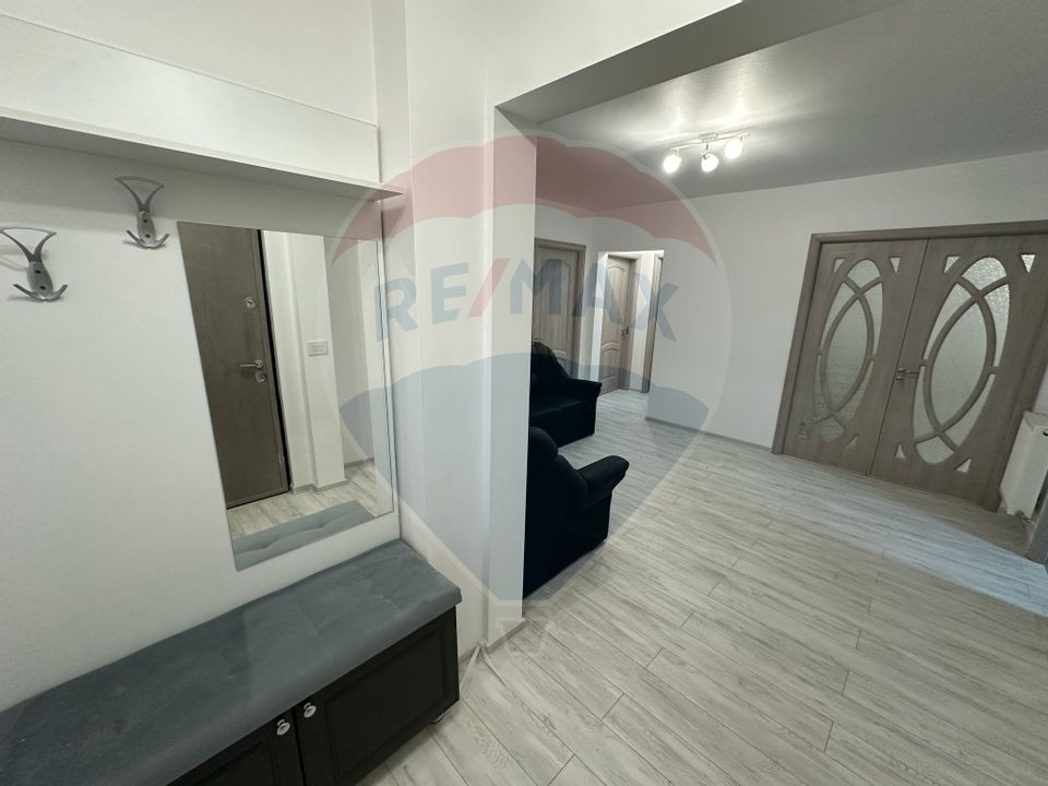 Apartament 3 camere de inchiriat ultracentral in Bacau