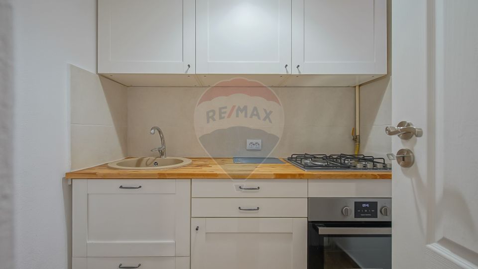 2 room Apartment for rent, Centrul Istoric area