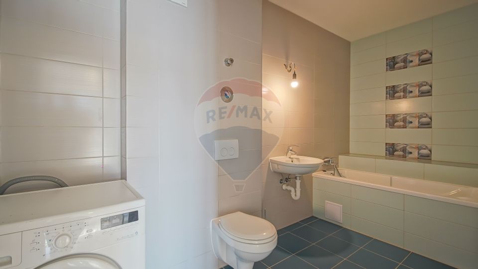 Apartament nelocuit cu priveliste deosebita|parcare|boxa