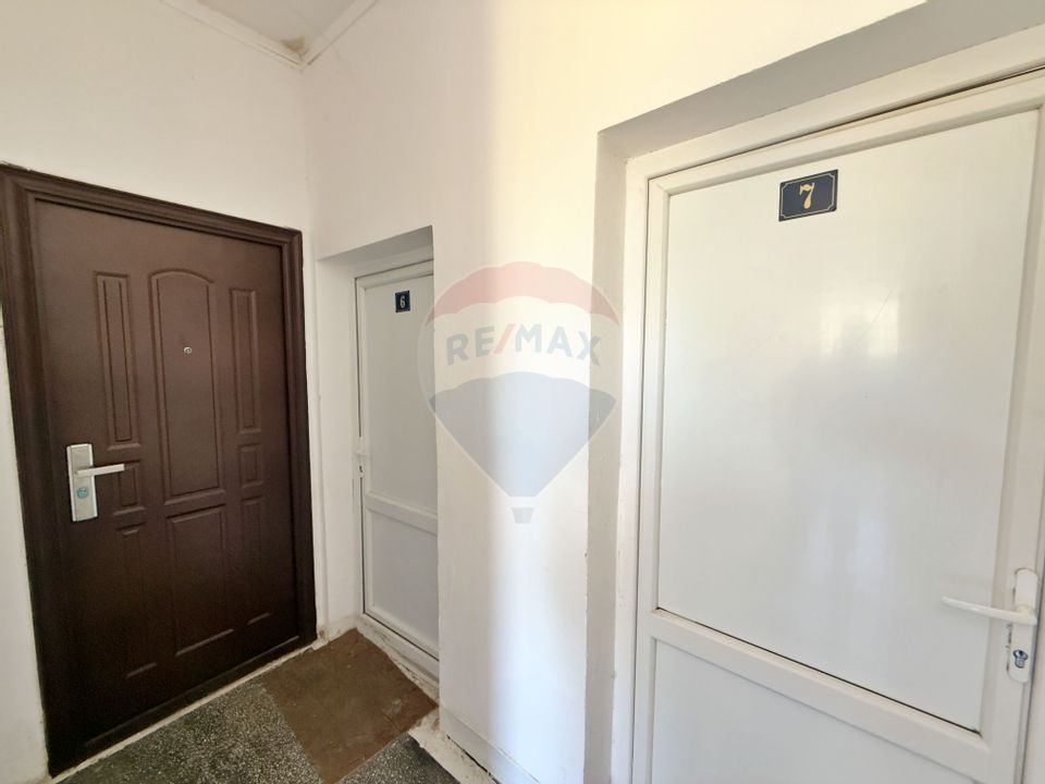 Clădire cu destinații multiple de vânzare în Arad