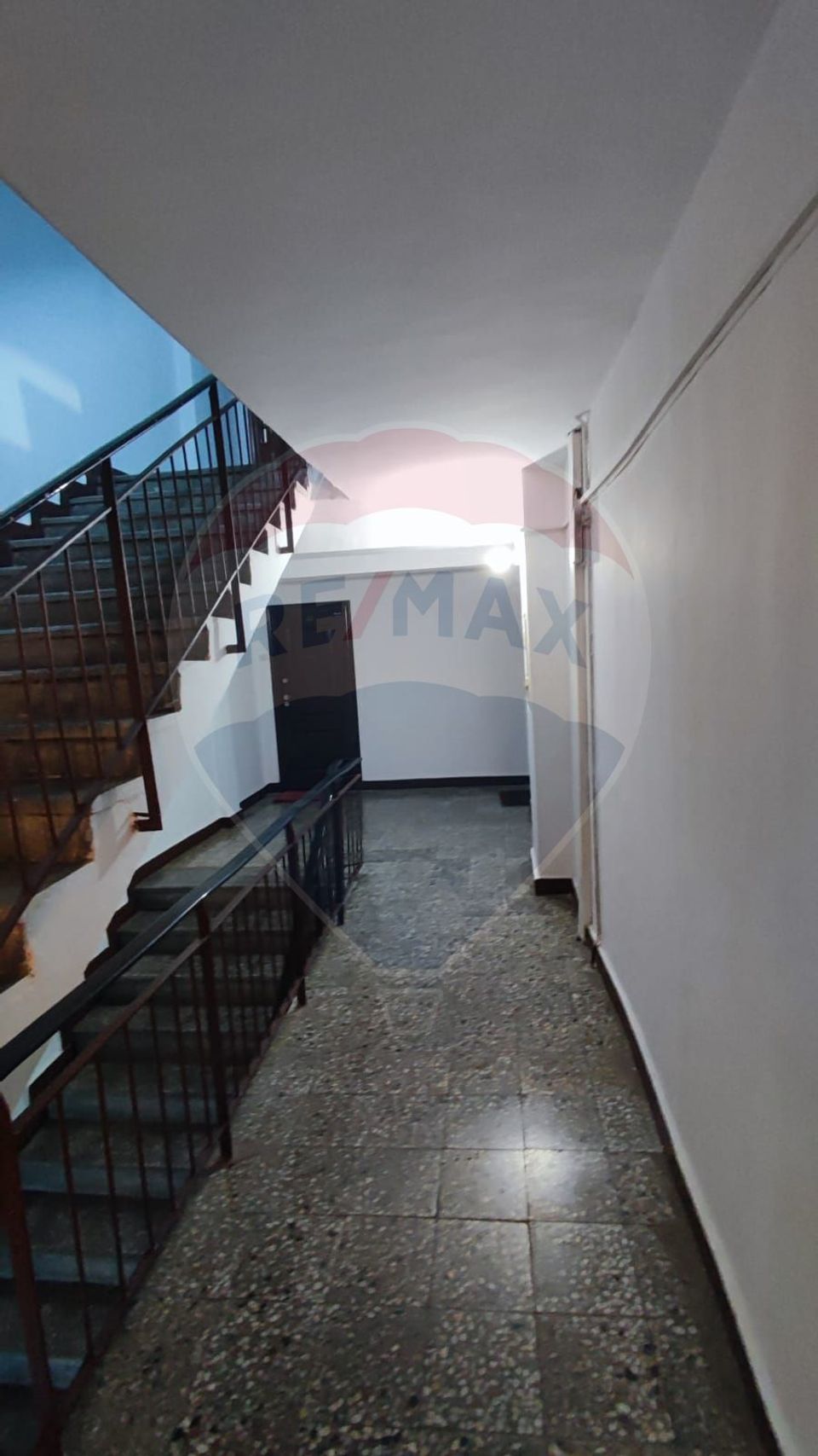 Apartament 41 mp de inchiriat zona Stefan cel Mare