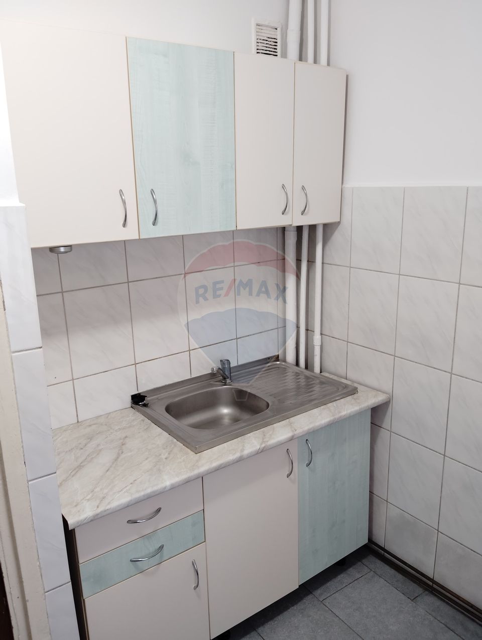 2 room Apartment for rent, Central area