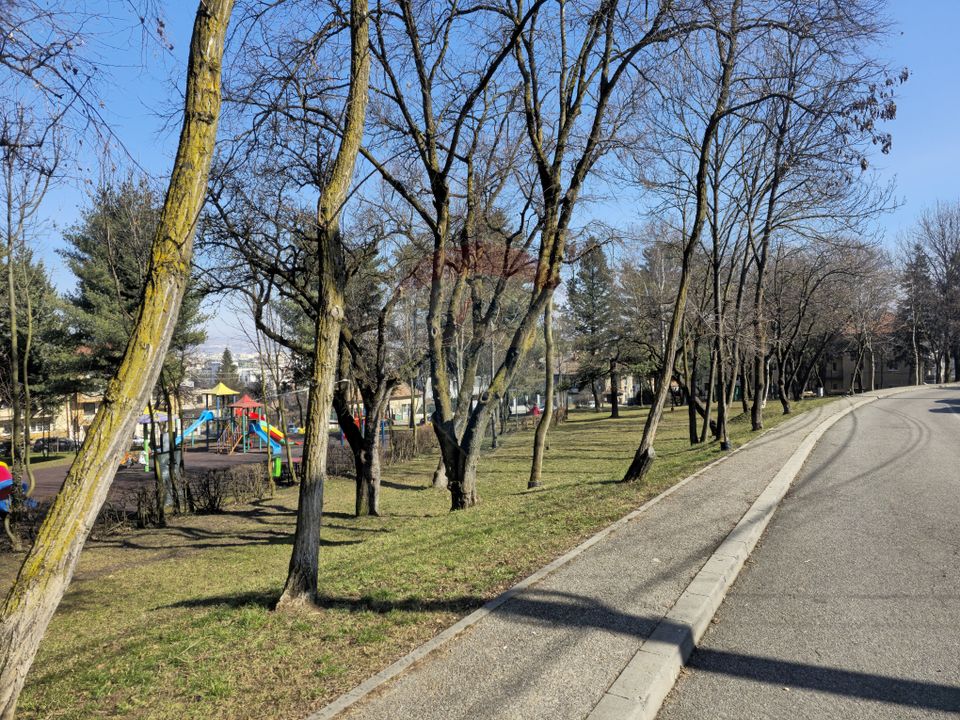 Casa renovabila, Andrei Muresanu, 570mp teren, front 20m, zona superba