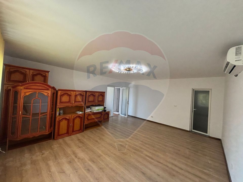 Spațiu Generos de Închiriat – Ideal pentru Birouri, Clinică sau Creșă!