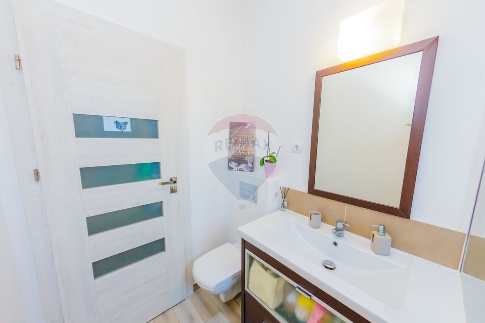 4 room House / Villa for sale