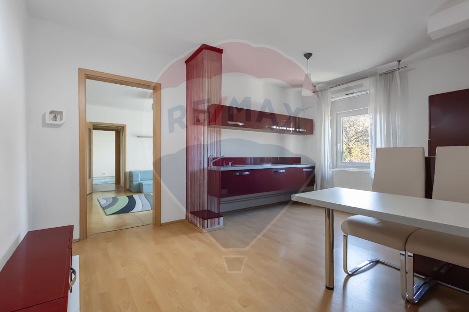 Apartament 3 camere | Complexul Studentesc | Etaj 2