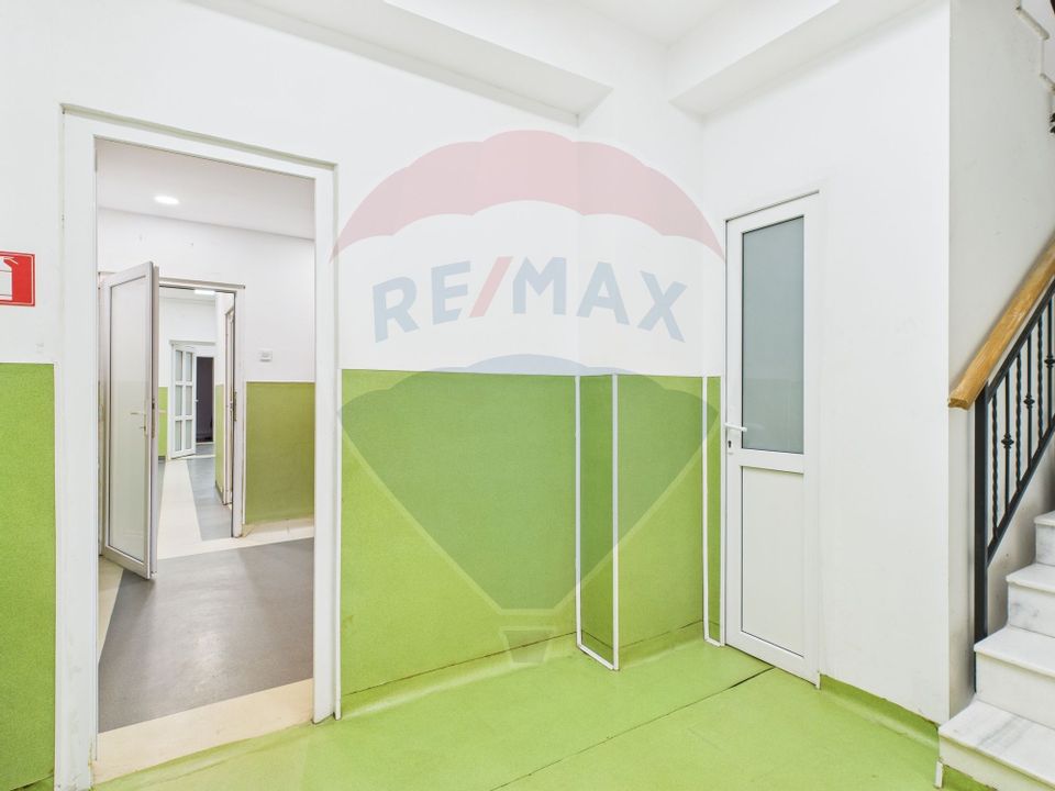 Casă cu 5 camere si 300mp curte, de închiriat în zona Bd. Gloriei