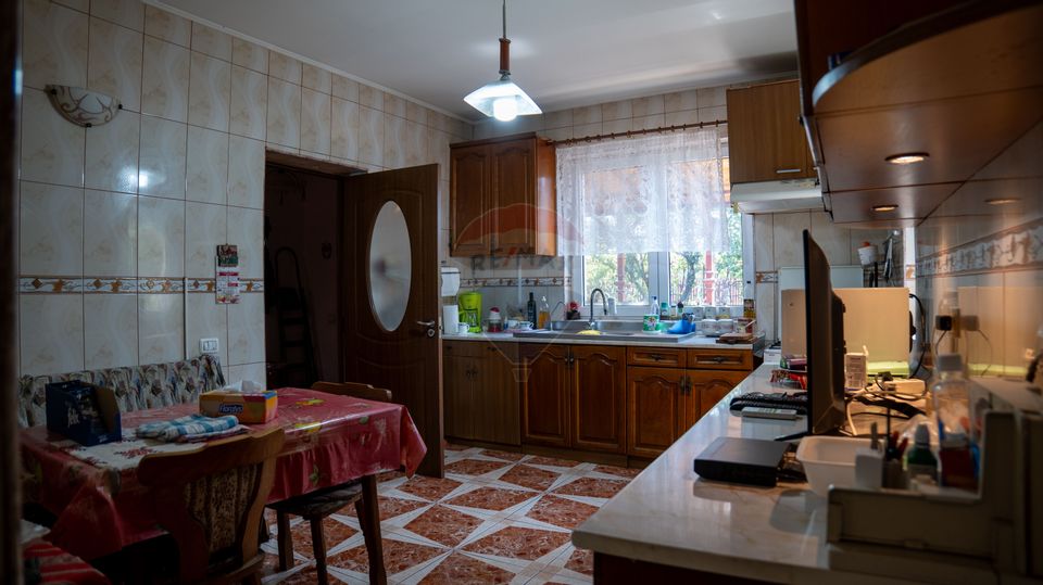 4 room House / Villa for sale, Straulesti area