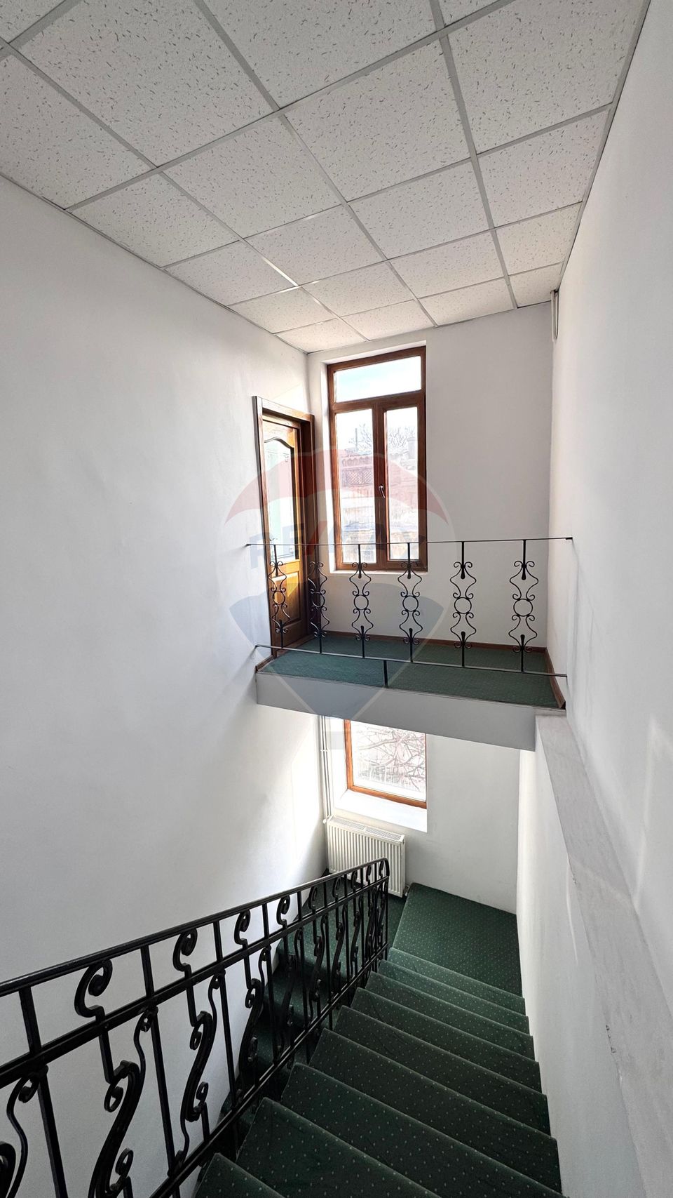 Vila de vanzare in zona peninsulara Constanta