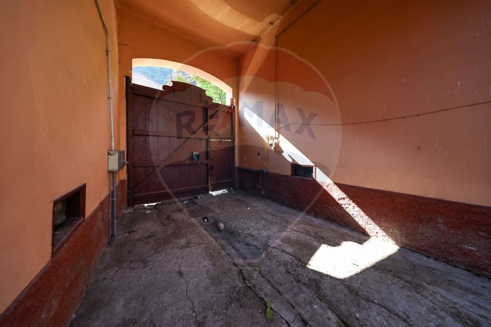 10 room House / Villa for sale, Ultracentral area