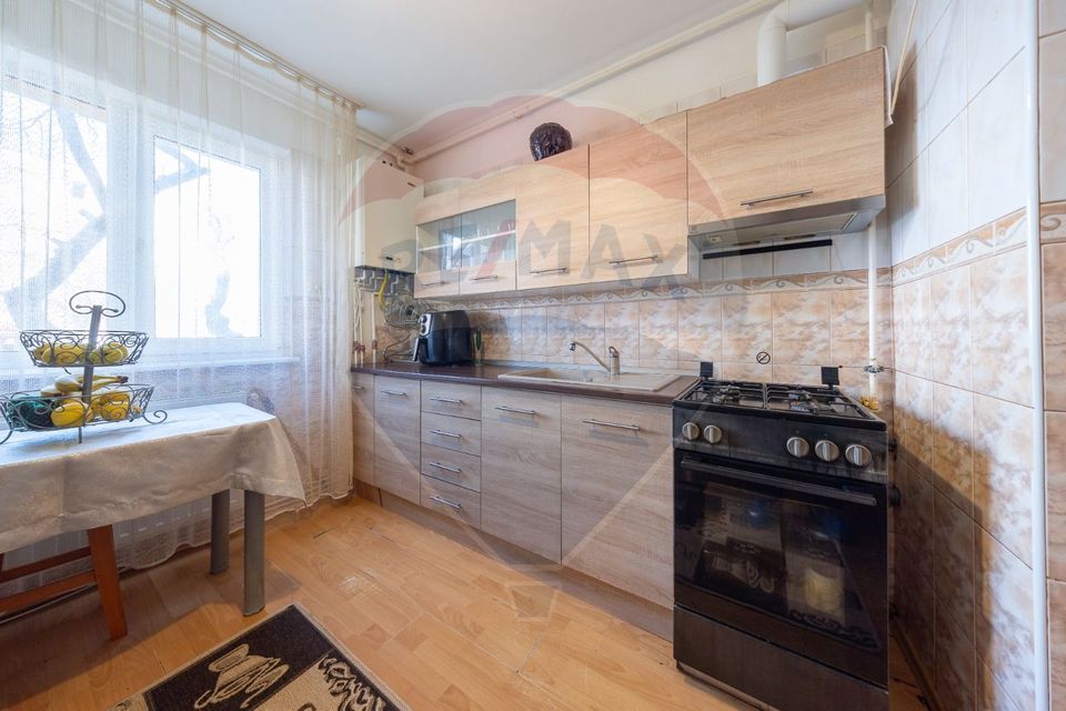 2 camere, mobilat si utilat, beci cu acces din apartament | Astra