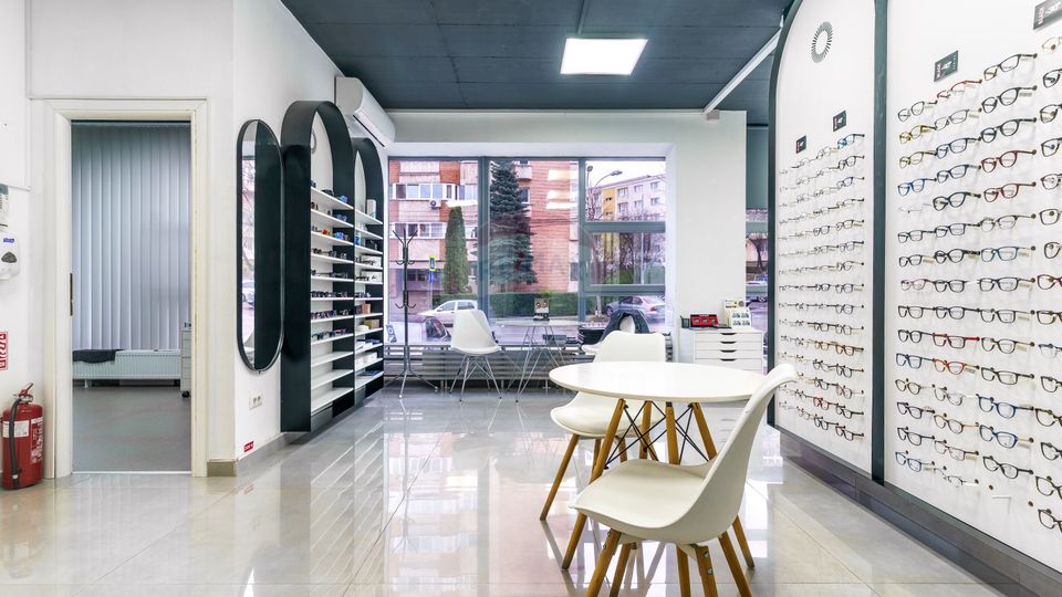 Clinică oftalmologică Complet Echipată și Optică Integrată Cluj Napoca