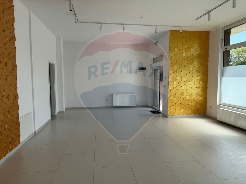 70sq.m Commercial Space for rent, Universitatii area