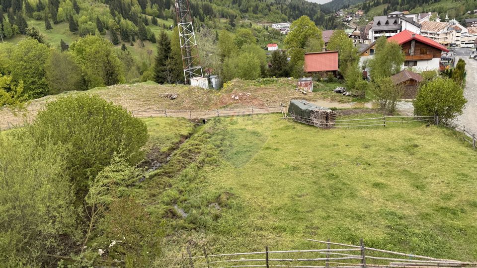 Land 2,770sqm Borsa / Strada Bradet