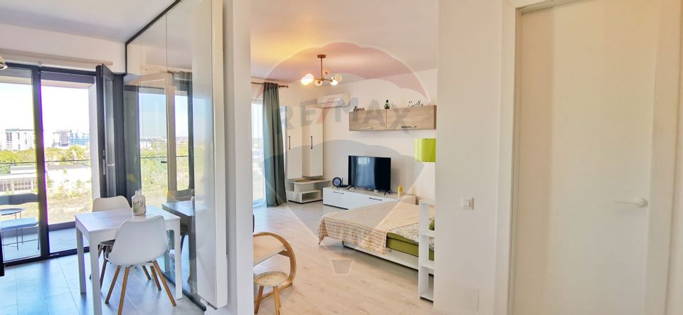 Vanzare  STUDIO-Cloud9