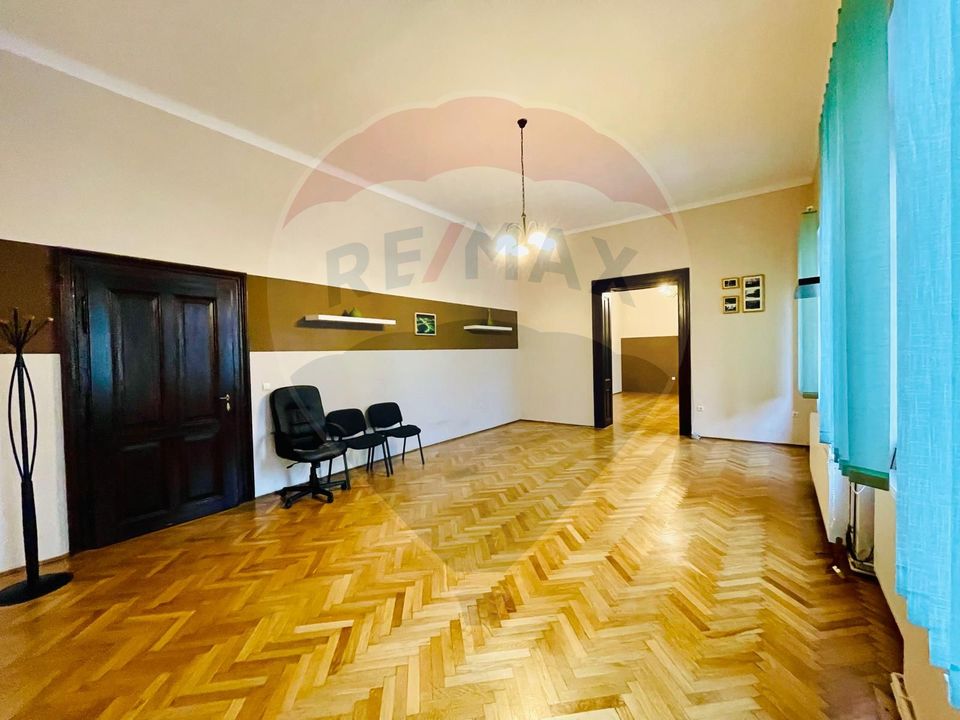 75sq.m Office Space for rent, Central area