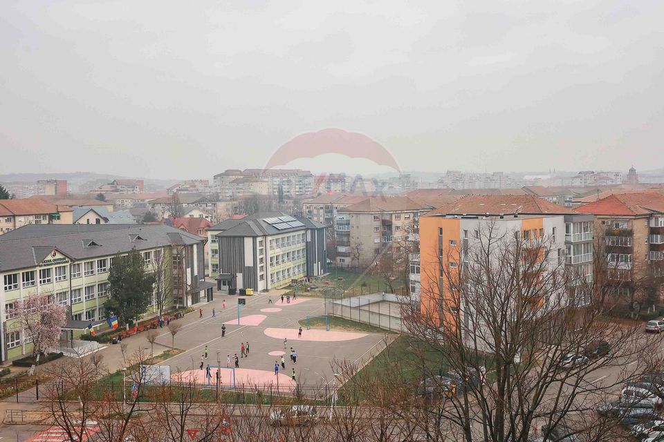 Apartament 3 camere cu vedere panoramică, Zona Dacia, Decebal, Sovata