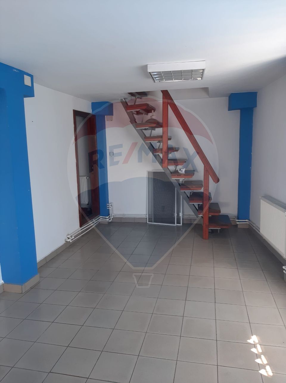 1,074sq.m Proprietate specială for sale, Sud-Vest area