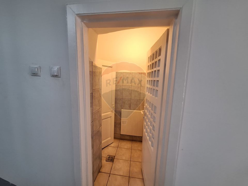 277sq.m Commercial Space for sale, Ultracentral area