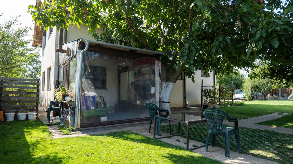 4 room House / Villa for sale