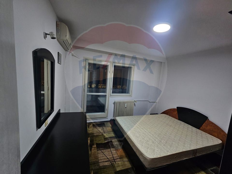 Apartament cu 3 camere de închiriat în zona Berceni
