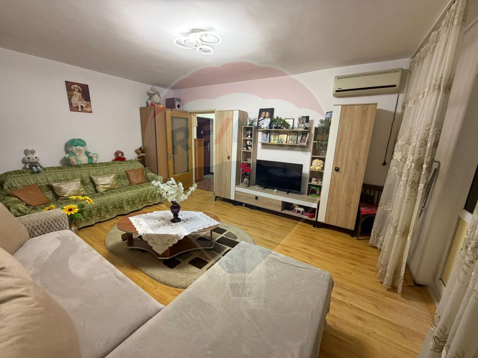 Vanzare ap 2 camere Bld Unirii