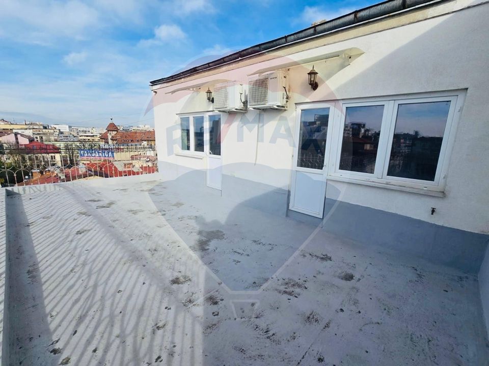 De vanzare apartament central cu terasa, Zona Romana