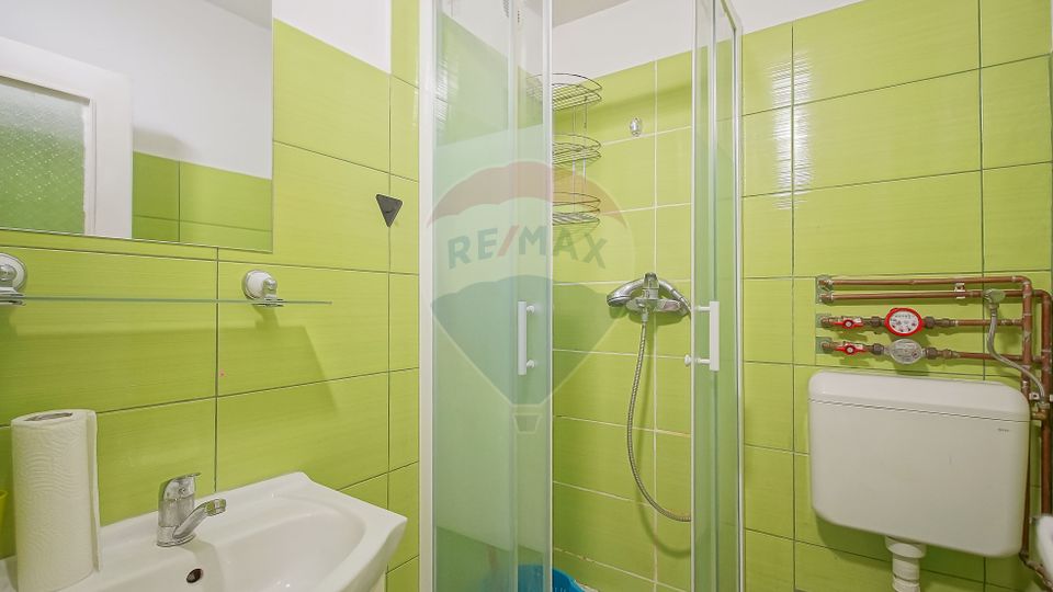 Garsonieră de vânzare în zona Astra, 22 mp, etaj 2, renovată