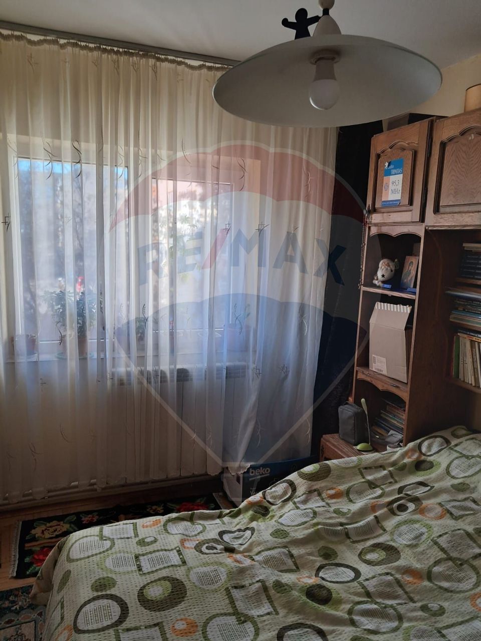 Apartament cu 3 camere de vânzare în zona Obcini