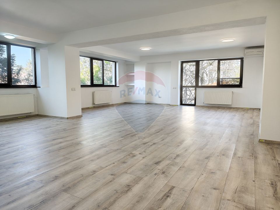 Open space office space for rent in Grivita area